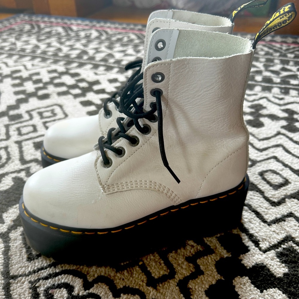 Worn once.. no scuffs like new
